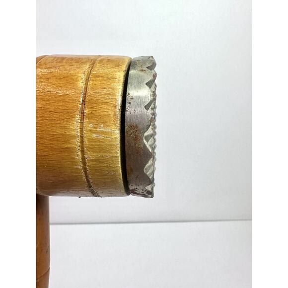 Vintage Wooden Kitchen Mallet Meat Tenderizer 12" long - Picture 5 of 11